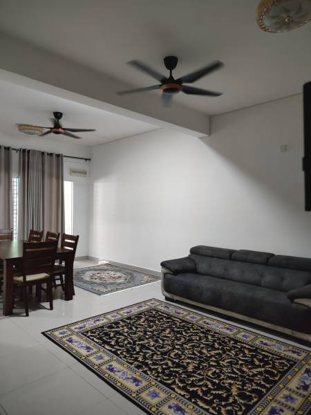 ANAQI HOMESTAY PUTRA NILAI